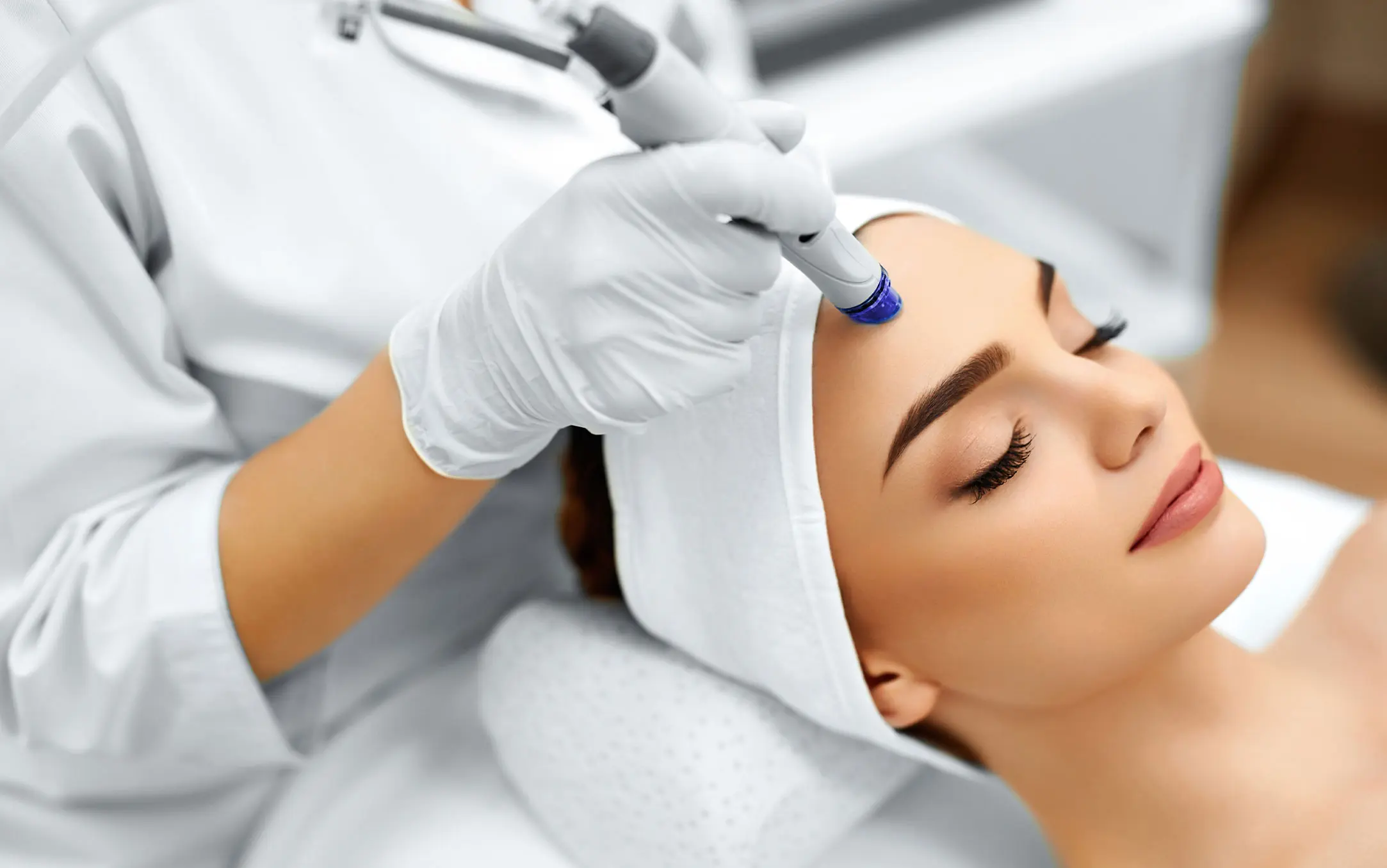 What Is Collagen Lift Therapy and How Can It Help Ageing, Loose Skin Wood Green?